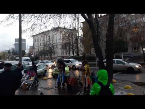 Минск, уличные музыканты Wayra Nan, индейцы