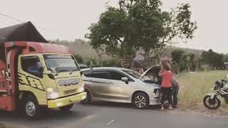 Kisah expander yg di tikung sopir canter