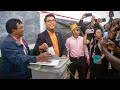 Le prsident sortant andry rajoelina appelle les malgaches  voter