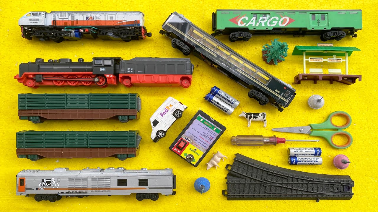 Unboxing Dan Merakit Mainan Kereta Api CC203, Kereta Api Classic, Marklin Train - Mainan Kereta Api