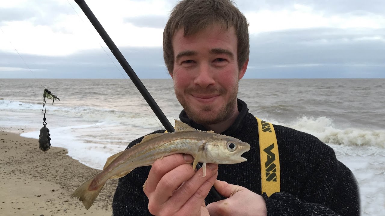 Sea Fishing From The Beach - How Light Can You Go! 