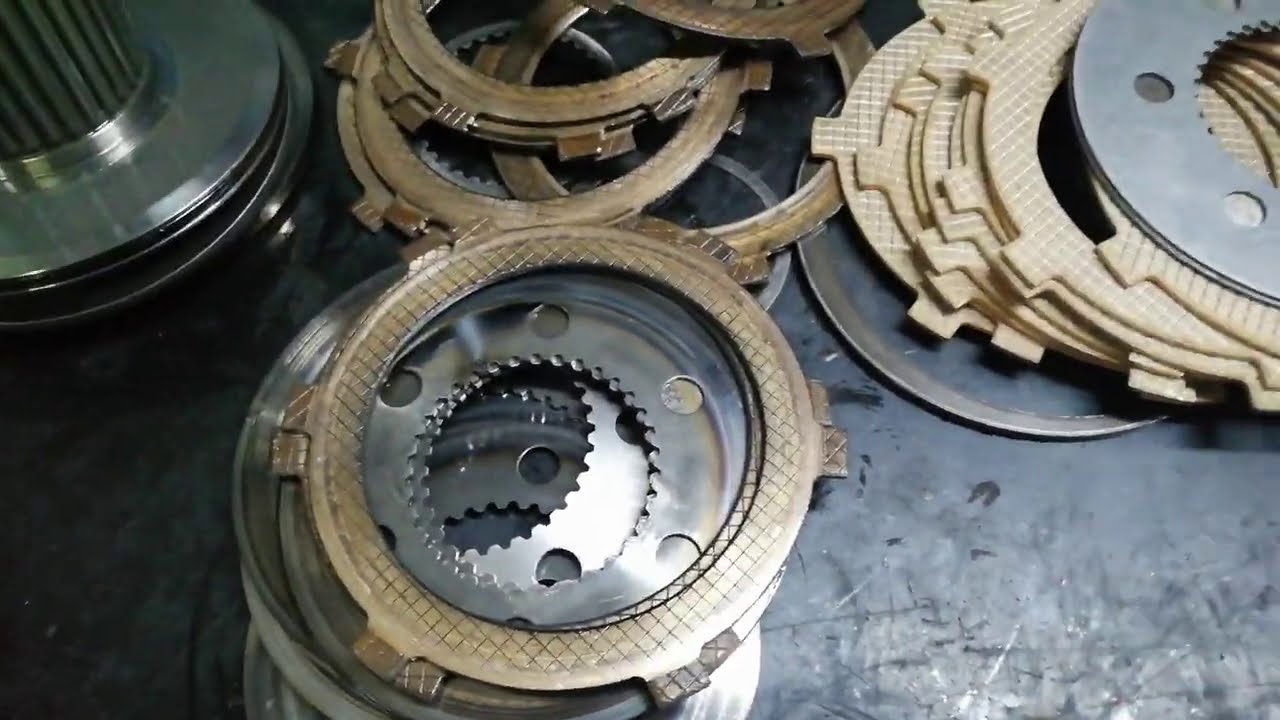 Massey 6485 rozebrany Mc cormik skończony montujemy pneumatykę do John deera