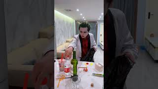 Thumbnail for 天使和小丑为了可以放松一下哄小天使睡觉#short #angel #clown