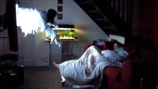 Man terrifies sleeping girlfriend with The Ring style prank