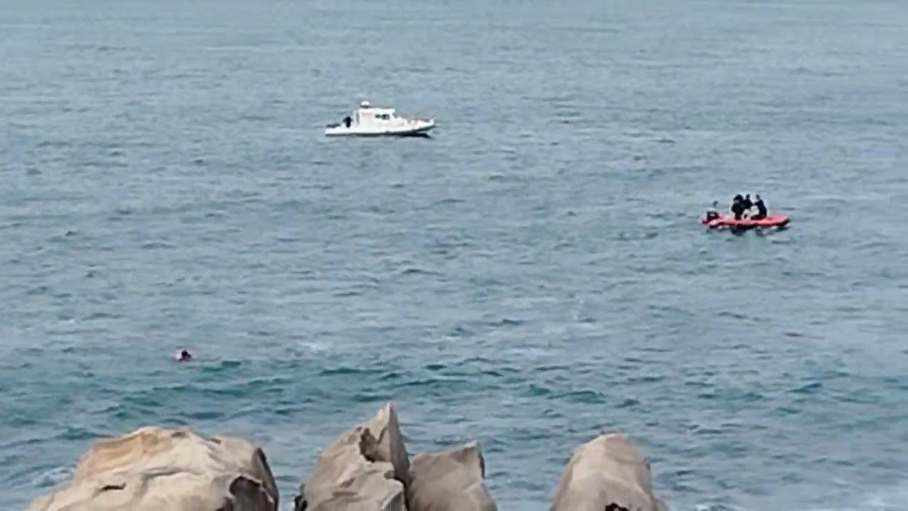 البحث عن جثة حمزة المفقود بكاب نيڨرو ، نفزة ولاية باجة و الحماية المدنية و الحرس و الجيش تتجند للبحث