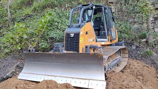 Daming Up The Canyon At The Abandon Quarry