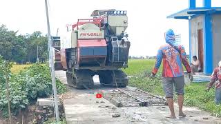 Cara Menaikan Tangga Kombi Sawah Selesai Panen