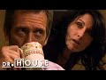 Gregory House droga a la madre de Lisa Cuddy | Dr. House: Diagnóstico Médico
