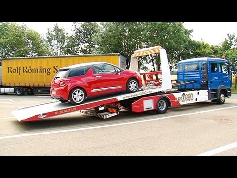 Vidéo: Qui appeler si la voiture tombe en panne sur l'autoroute ?