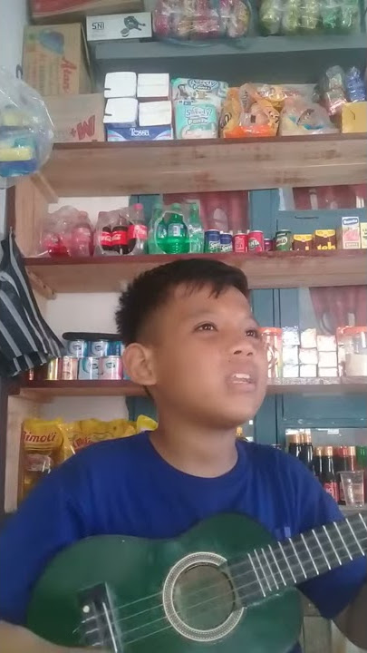 PEMAIN  UKULELE  TERBAIK DI DUNIA??KEREN