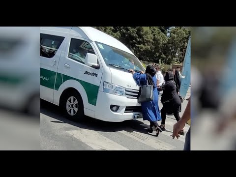 پوستر یوتیوب