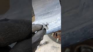 2005-2008 Buick Lucerne headlight change