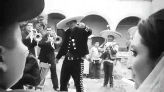 Watch Banda Jerez La Promocion video