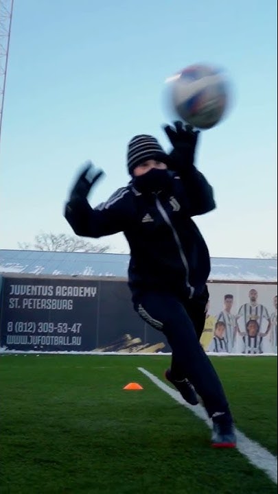 Тренировки вратарей в Спб 🔥 Официальная Академия ФК Juventus. Оставляй ...