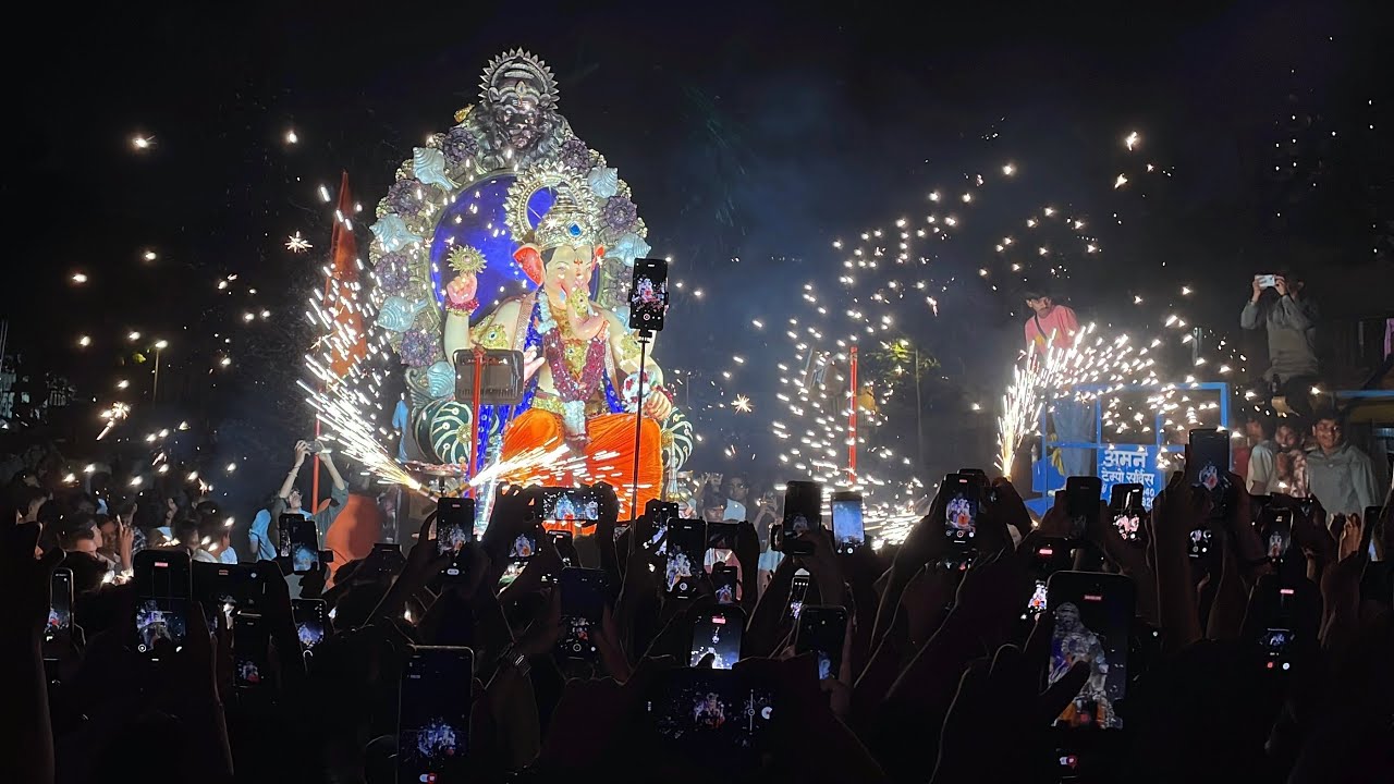 😍 FIREWORKS at Charkop Cha Raja 2026 Aagman Sohala | Mumbai Maghi Ganesh Utsav 2026 | Bappa Morya ❤️