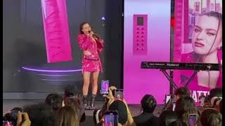 Rule your own pink (Becky Armstrong)-Maybelline