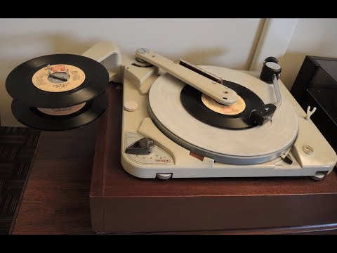 Thorens TD-224 Record Changer - Changing 45 RPM Records