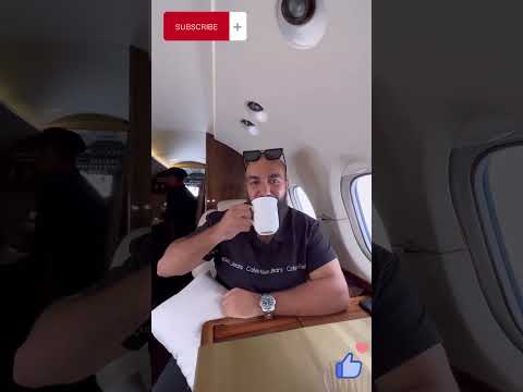 سيمولايف في رحلة عمل عبر طائرة خاصة