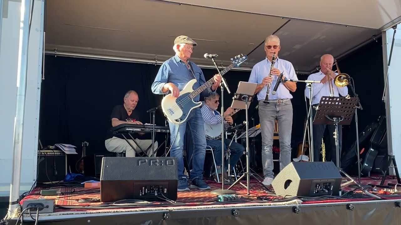Red Mill Jazz Men spelar på Världens barn-gala 26 september 2025
