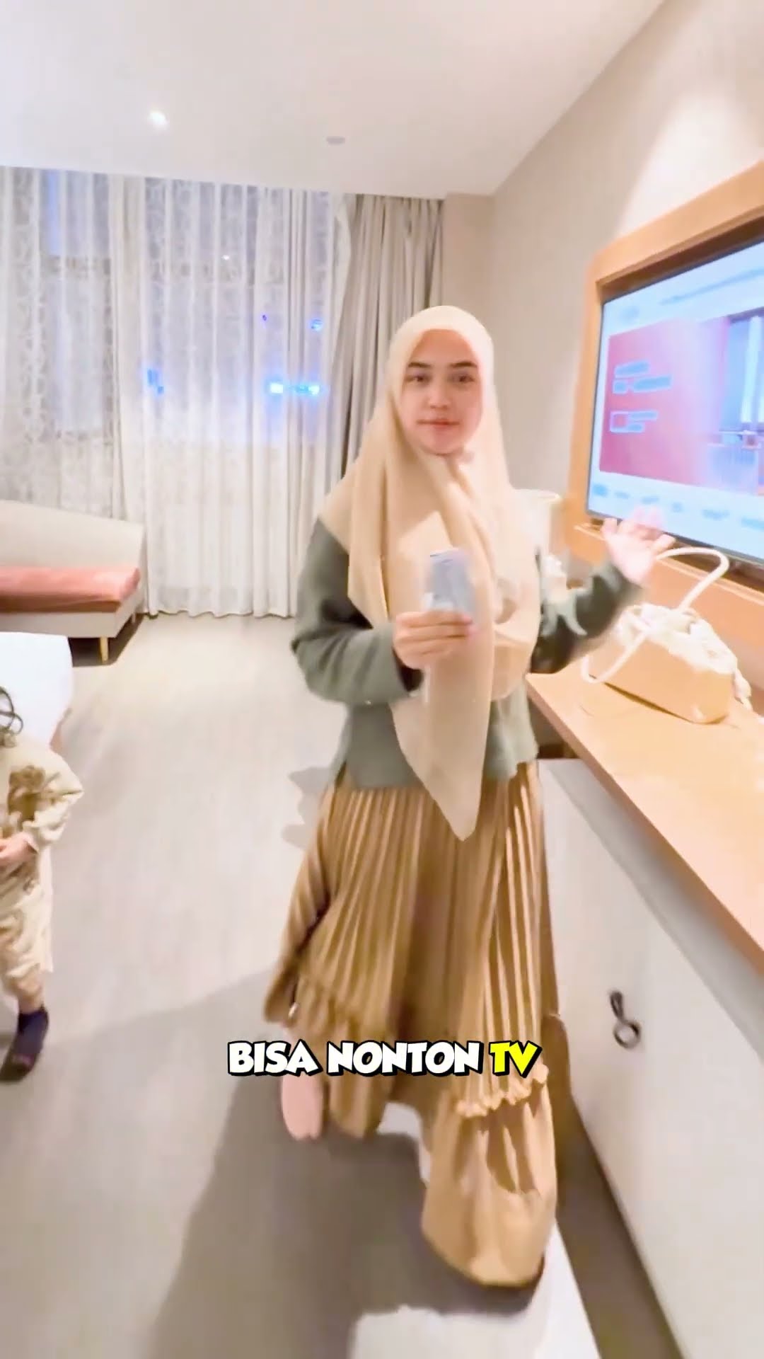 Mewah Banget Hotel di Harbin !! #riaricis