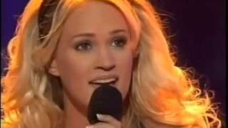 Carrie underwood singing don't forget to remember me at the american
idol season 5 final.