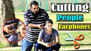 Cutting People Earphones Funny Video | @Velle Loog Khan Ali | @Sahara Bano Khan Ali