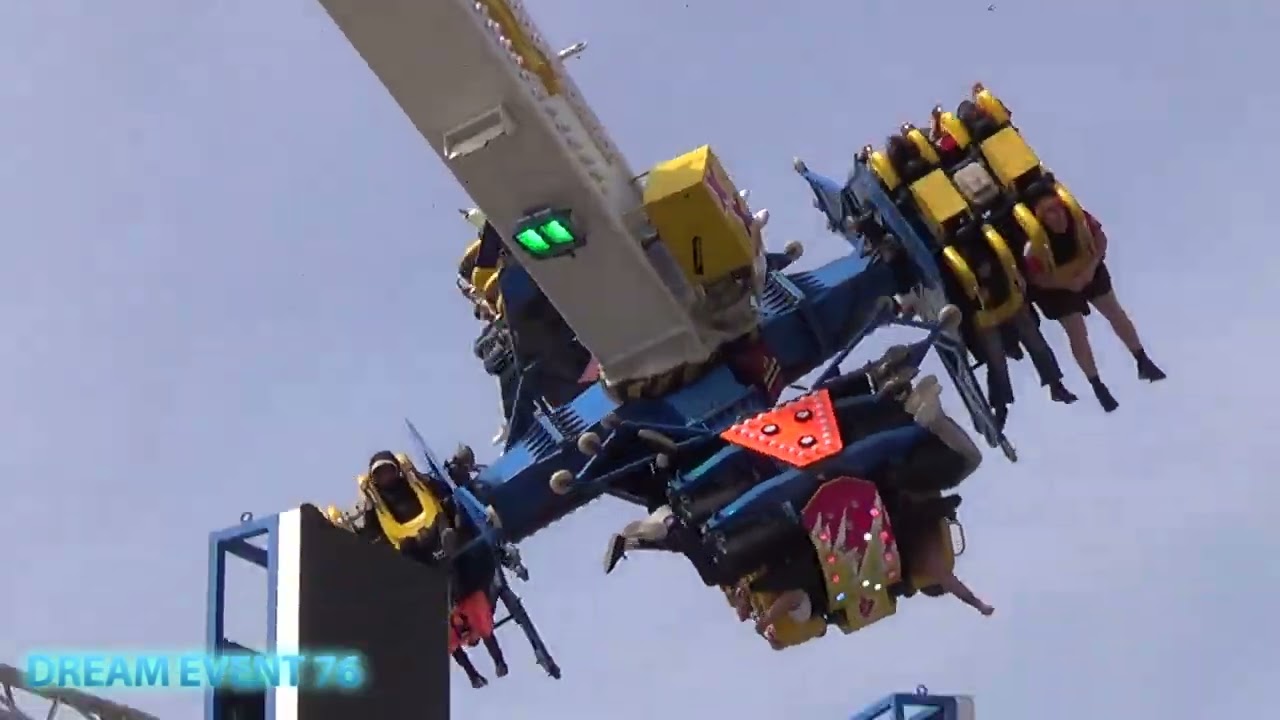 Manège XXL New World, Grande foire de Pâques 2022, Caen ( 14 )