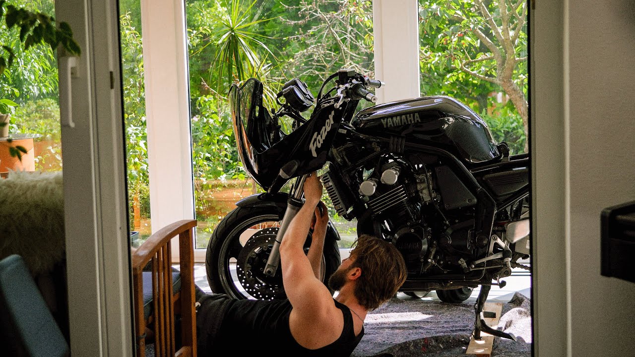 Cafe Racer Front - DIY Build - Yamaha Fazer 600 | Slow Cinematic Longplay - No Music | MichaelInDev