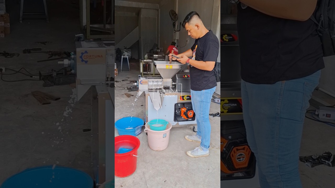 Mesin peras santan FS100 