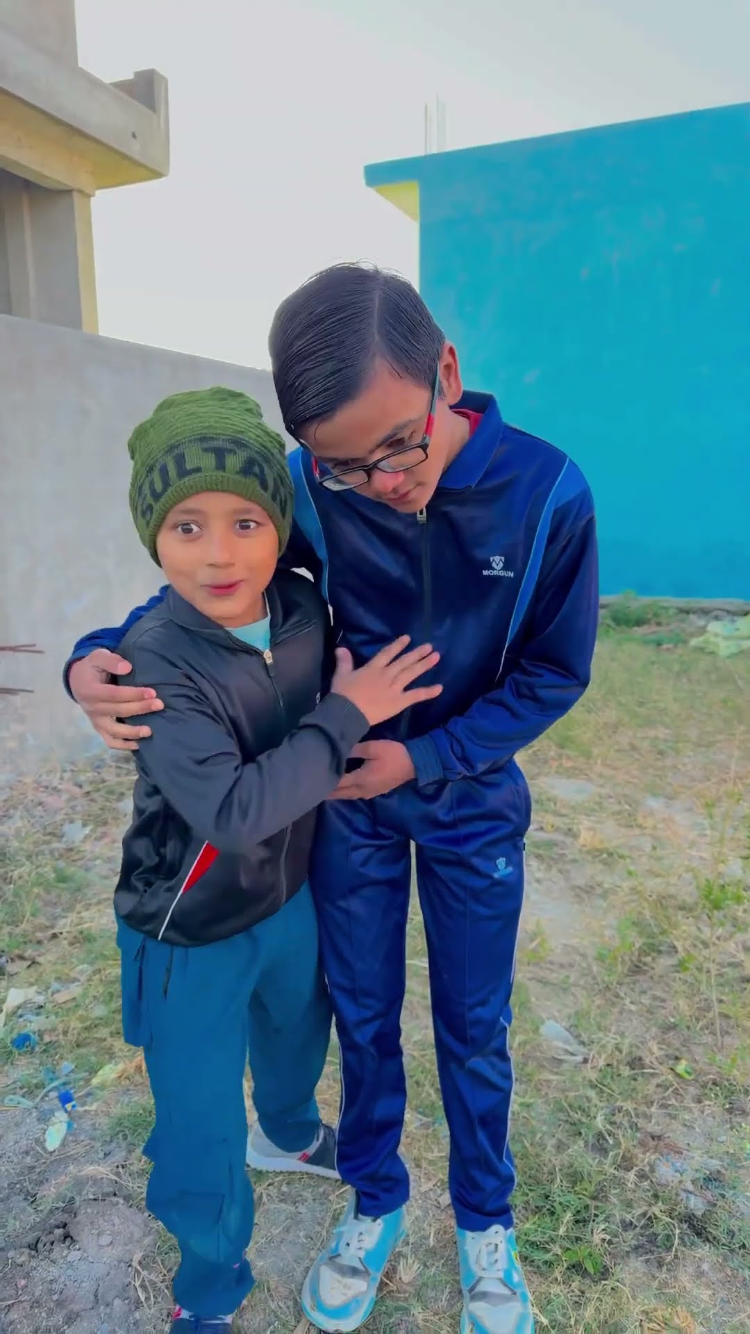 Banna adhar adhar ❤️? #shorts #viralvideo #trending #love #funny