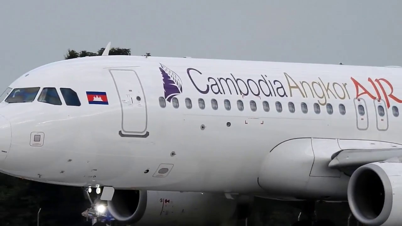 cambodia plane trip