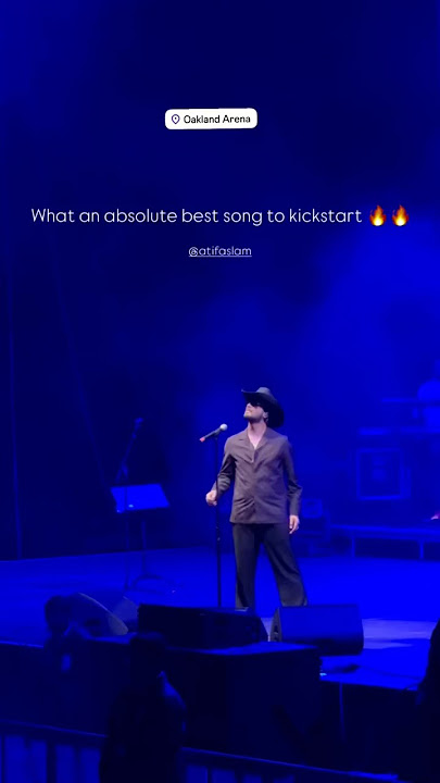 Atif Aslam Live - Hum Kis gali #atif #atifaslam #live #pakistanimusician #concert #song