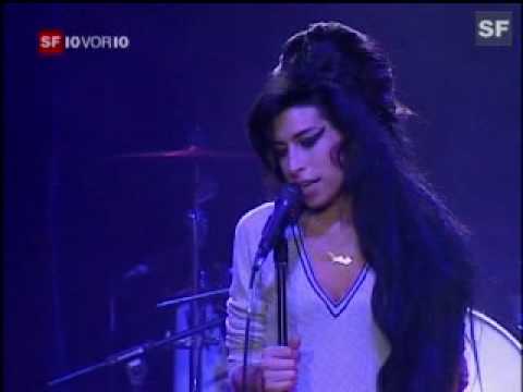 10vor10 - Tragischer Auftritt von Amy Winehouse