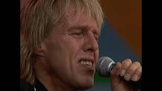 Bert Heerink  Julie July