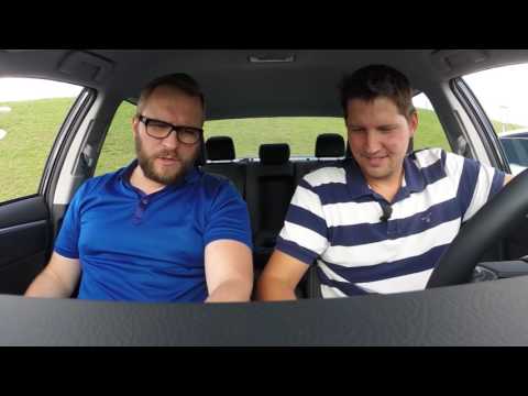 Vídeo: On es troba la botzina d'un Ford Focus 2014?