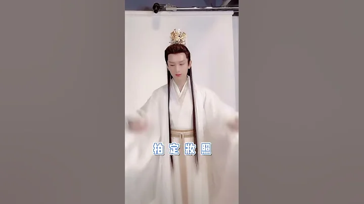 #成毅#沉香如屑。 沉香如屑定妝照 情若能自控，便不能稱之為情了。 @成毅 - 天天要聞