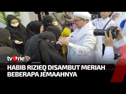 Habib Rizieq Shihab Resmi Bebas Bersyarat, Dijemput Beberapa Kerabat dan Penasehat Hukum | AKIP