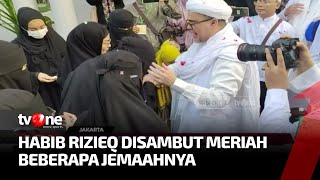 Download lagu Habib Rizieq Shihab Resmi Bebas Bersyarat, Dijemput Beberapa Kerabat dan Penasehat Hukum | AKIP