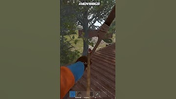 Does he not notice? 😂😂😂#rust #playrust #youtubeshorts #youtubeshort