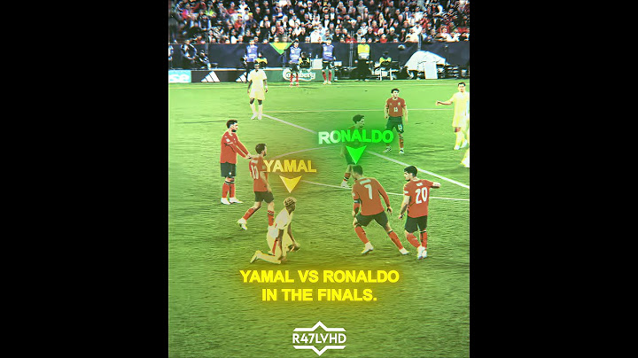 Ronaldo teaches Yamal what a GOAT looks like 🐐🔥