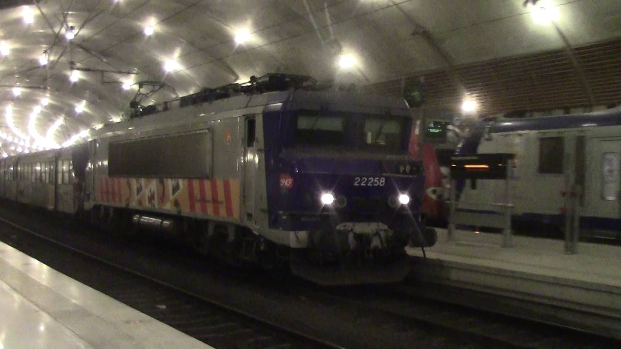Monaco Monte Carlo HD-SNCF BB 22200 class no.22258+Suburban EMU stock arrives at Monaco bahnschrift