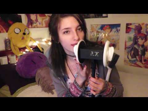 ASMR- Ear Licking and Noms