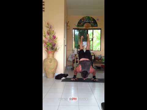 Deep handstand push up in SLO MO..