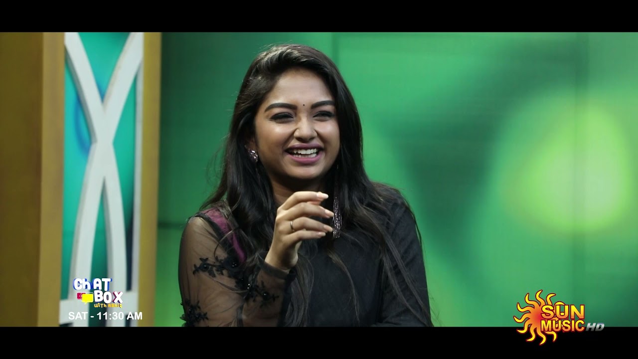 Paavam pa andha relatives! 😂😂😂 | Chat Box - Promo | Sun Music