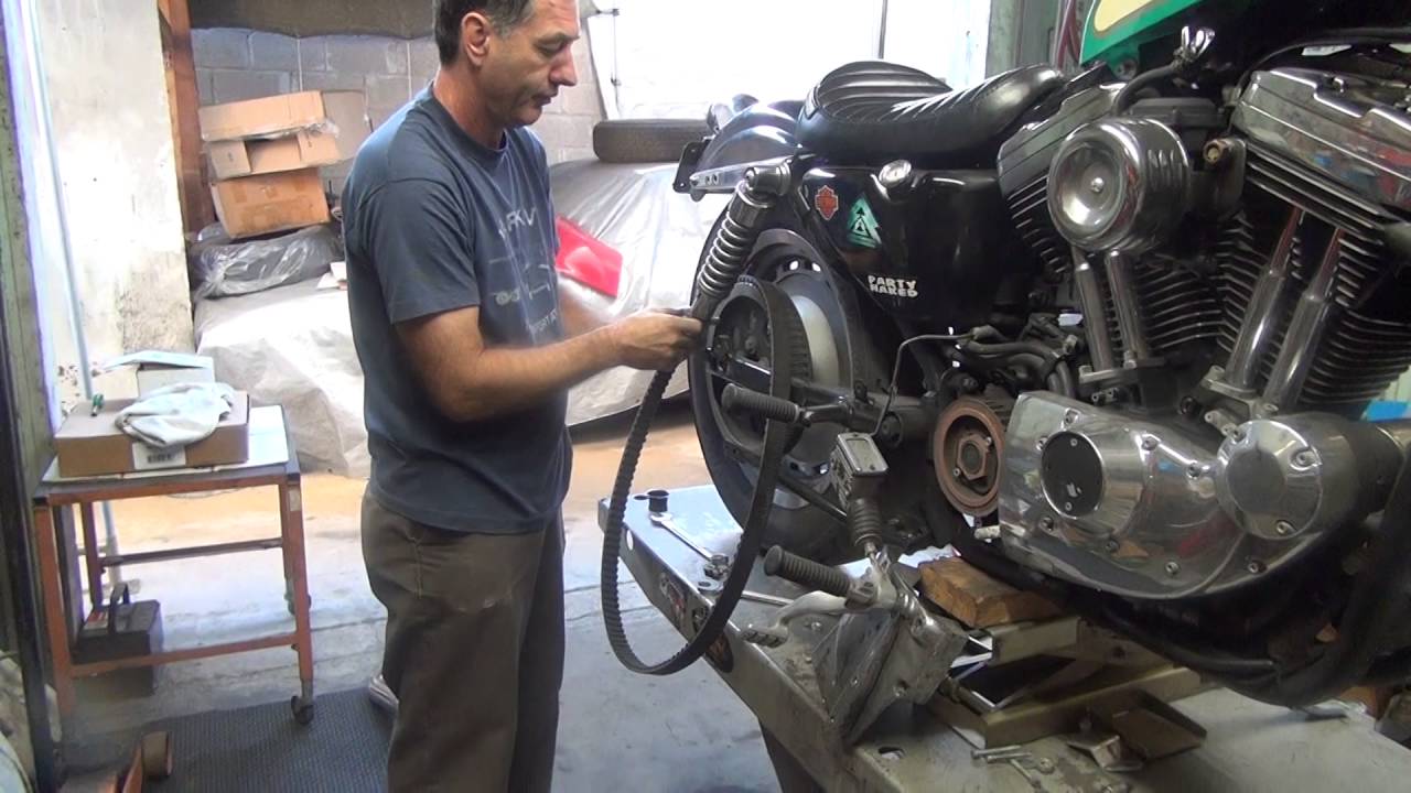 Sportster drive belt replacement Clearance