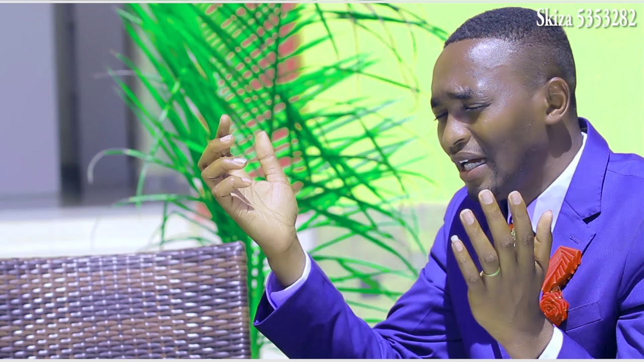 Mungitiri Na Mumenyereri by Murage Wa Kigooco Fet.Charles Kingori.OFFICIAL VIDEO