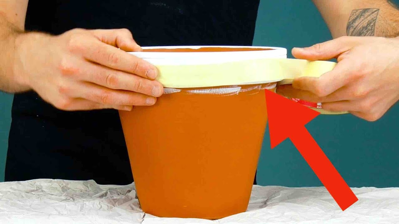 植木鉢3つにマスキングテープを貼る。夏にぴったりな7つのアイデア！