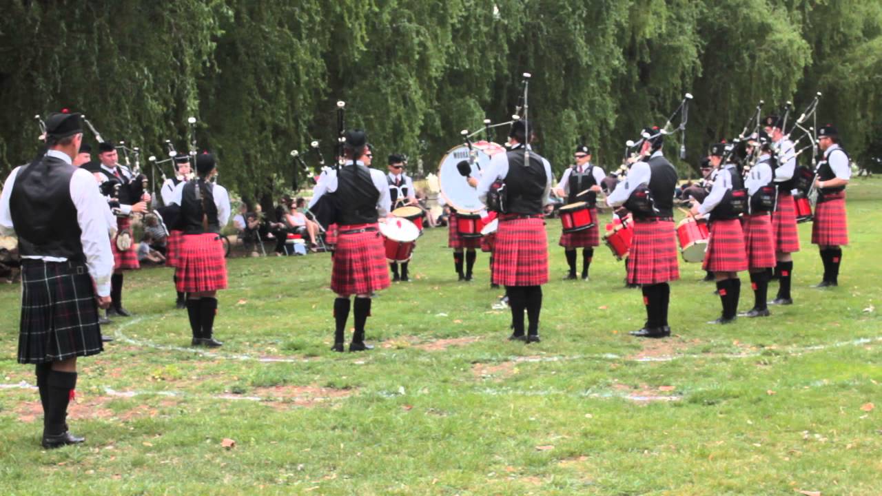 Moorabbin Pipe Band MSR Ballarat 2015 YouTube