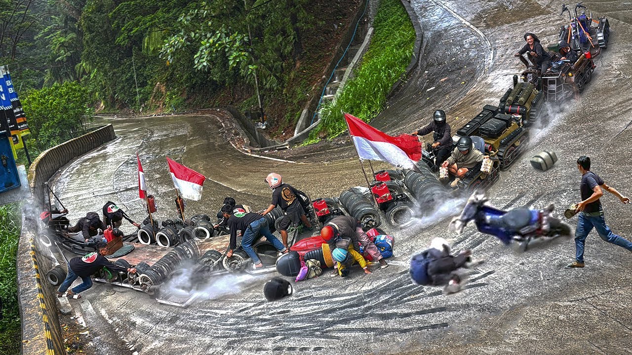 DRAMATIS !!! KEJADIAN HARI INI, Menit Menit Vespa Ekstrim Super Panjang Tersangkut di Sitinjau Lauik