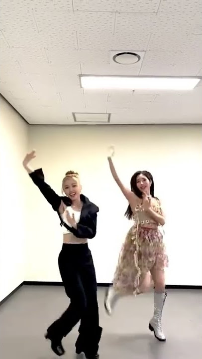 Kep1er TikTok #Yeseo & #Hyungseo CLASS:y #UpUpUpchallenge